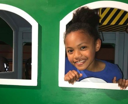 Escolas recorrem a suspensões online para disciplinar alunos em ensino a distância