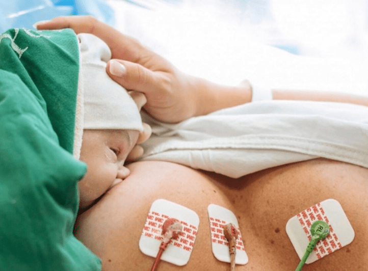 5 fotos que você deve fazer na maternidade 