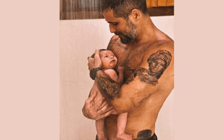 Bruno Gagliasso e Zyan. Dicas de como dar banho no bebê com segurança