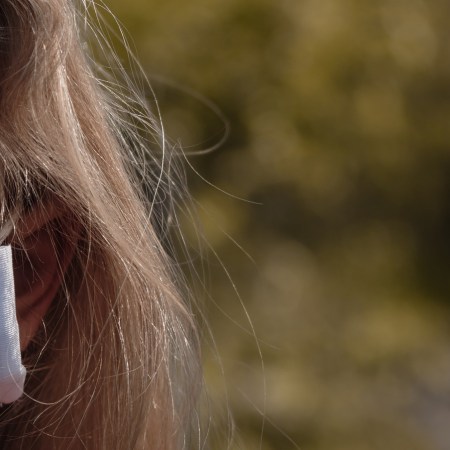 Coronavírus: dicas para fazer uma criança usar máscara